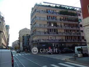 Appartamento in Vendita in Via Nino Bixio 38 a Milano