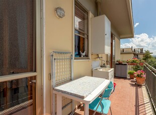 Appartamento in Via Dei Platani in zona San Donnino a Campi Bisenzio