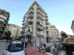 Appartamento in Via Gelso 24 in zona Carmine a Salerno