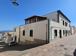 Appartamento ristrutturato a Calasetta