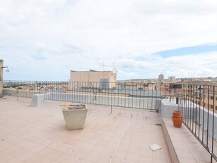 Attico in Vendita a Sassari, 390'000€, 281 m²