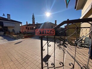 Attico in Vendita a Treviso, 168'000€, 100 m²