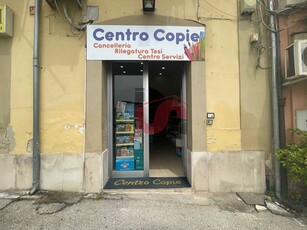 Attività commerciale in Vendita a Benevento, zona CENTRO STORICO, 19'500€, 40 m², arredato