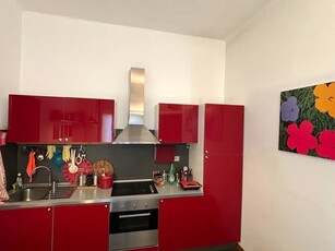 Bilocale in Affitto a Milano, zona Fiera, 1'200€, 50 m², arredato