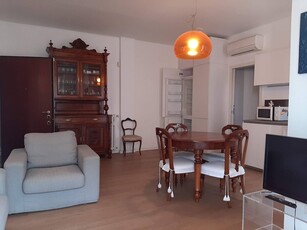 Bilocale in Affitto a Milano, zona Ripamonti, 1'000€, 70 m², arredato