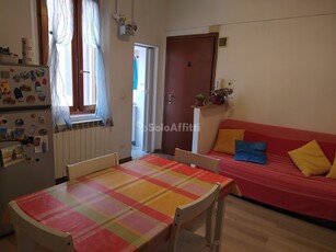 Bilocale in Affitto a Modena, 580€, 45 m²