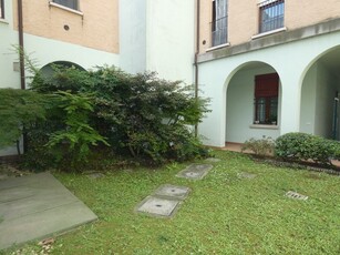 Bilocale in Vendita a Ravenna, 120'000€, 69 m², arredato