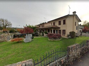 Casa Bi - Trifamiliare in Vendita a Pieve di Soligo Barbisano