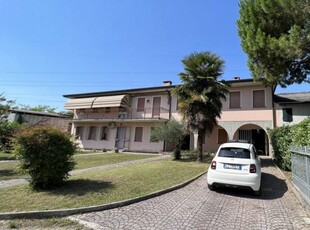Casa Bi - Trifamiliare in Vendita a Saonara Villatora