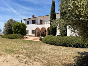 Casa in vendita in Tuscania, Italia