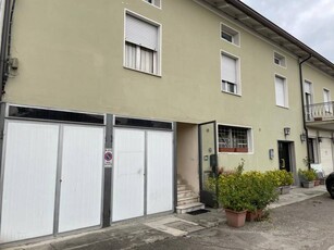 Casa indipendente in Vendita a Novi di Modena Rovereto