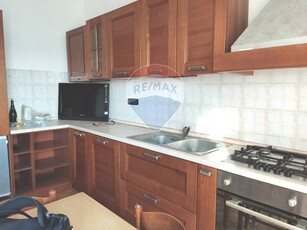 Casa Semi Indipendente in Affitto a Torino, zona Barriera Milano, 400€, 100 m², arredato