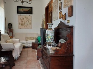 Casa Semi Indipendente in Vendita a Massa, zona Ricortola, 270'000€, 100 m², con Box