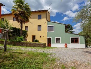 Casa semi-indipendente in vendita a Pescaglia