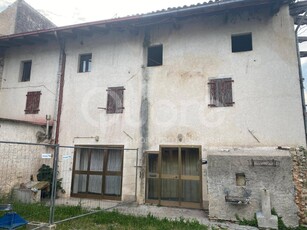 Casa semindipendente in Via Gorizia, Lestizza, 7 locali, 1 bagno