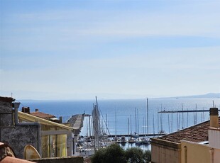 Casa singola abitabile a Carloforte