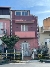 Casa singola in Via Messina Marine 27 a Villabate