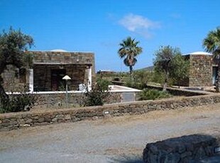 Dammuso: pantelleria - bukkuram (via san michele)