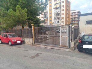 Garage / Posto auto in zona Strasburgo a Palermo