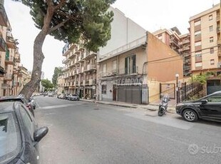 Grazioso trilocale con spazio esterno in zona cent