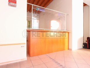 Immobile commerciale in Affitto a Vicenza, 500€, 78 m²