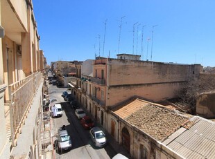 Quadrilocale a Siracusa