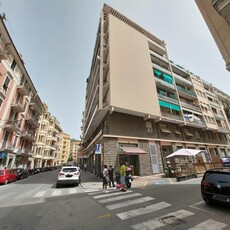 Quadrilocale da ristrutturare in zona Villapiana a Savona