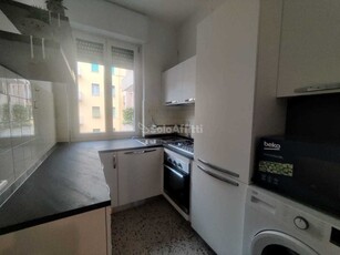 Quadrilocale in Affitto a Brescia, 1'250€, 130 m², arredato