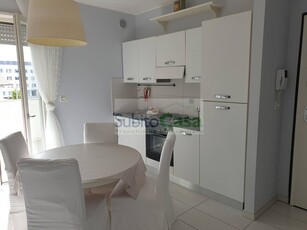 Quadrilocale in Affitto a Chieti, zona Chieti Scalo Zona Università, 840€, 90 m², arredato