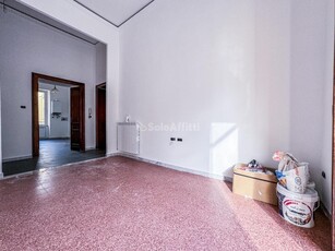Quadrilocale in Affitto a Napoli, zona Piazza Nicola Amore, 1'250€, 137 m²