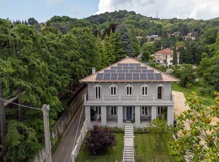 Quadrilocale in Strada Gavoni 2 in zona Revigliasco a Moncalieri