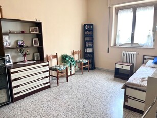 Quadrilocale in Vendita a Bari, 155'000€, 100 m²