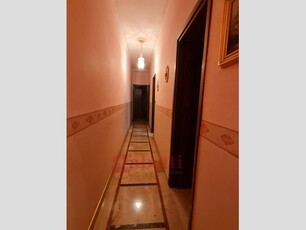 Quadrilocale in Vendita a Palermo, 73'000€, 110 m²