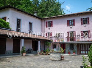 Rustico casale abitabile in zona Ghiazza a Acqui Terme