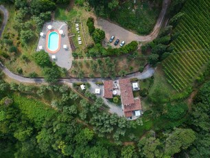 Rustico casale in vendita a Pescaglia