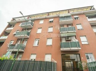 TRE LOCALI CON BALCONE | 74 MQ | ZONA PELUCCA!