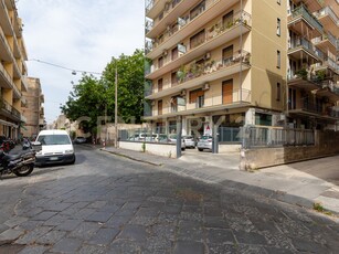 Trilocale in Affitto a Catania, 600€, 70 m²