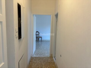 Trilocale in Affitto a Firenze, zona Rifredi, 950€, 40 m²