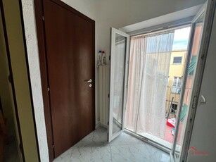 Trilocale in Affitto a Genova, zona Sestri Ponente, 550€, 33 m², arredato