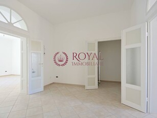 Trilocale in Affitto a Livorno, zona Roma, 700€, 75 m²