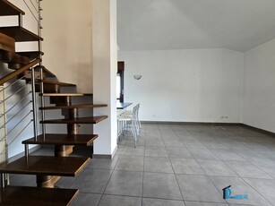 Trilocale in Affitto a Terni, 570€, 85 m²