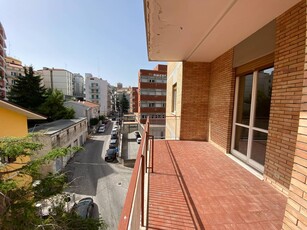 Trilocale in Vendita a Chieti, zona Semicentro, 85'000€, 118 m²