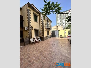 Trilocale in Vendita a Palermo, 78'000€, 75 m²