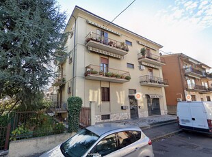 Trilocale in Via Aniene 3 in zona Golosine a Verona