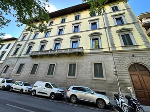 Trilocale ristrutturato in zona Libertà, Savonarola a Firenze