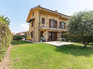 Villa a schiera in vendita