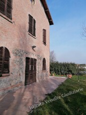 Villa a schiera in zona s. Lazzaro - Lubiana a Parma