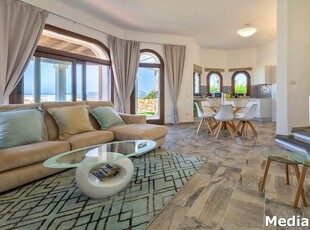 Villa a schiera seminuova a Alghero