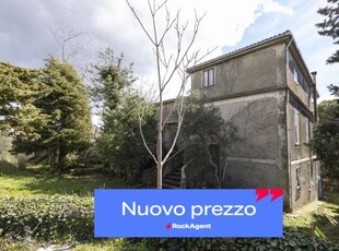 Villa bifamiliare in vendita a Catanzaro