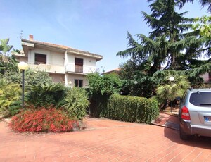 Villa in ottime condizioni a San Giovanni la Punta